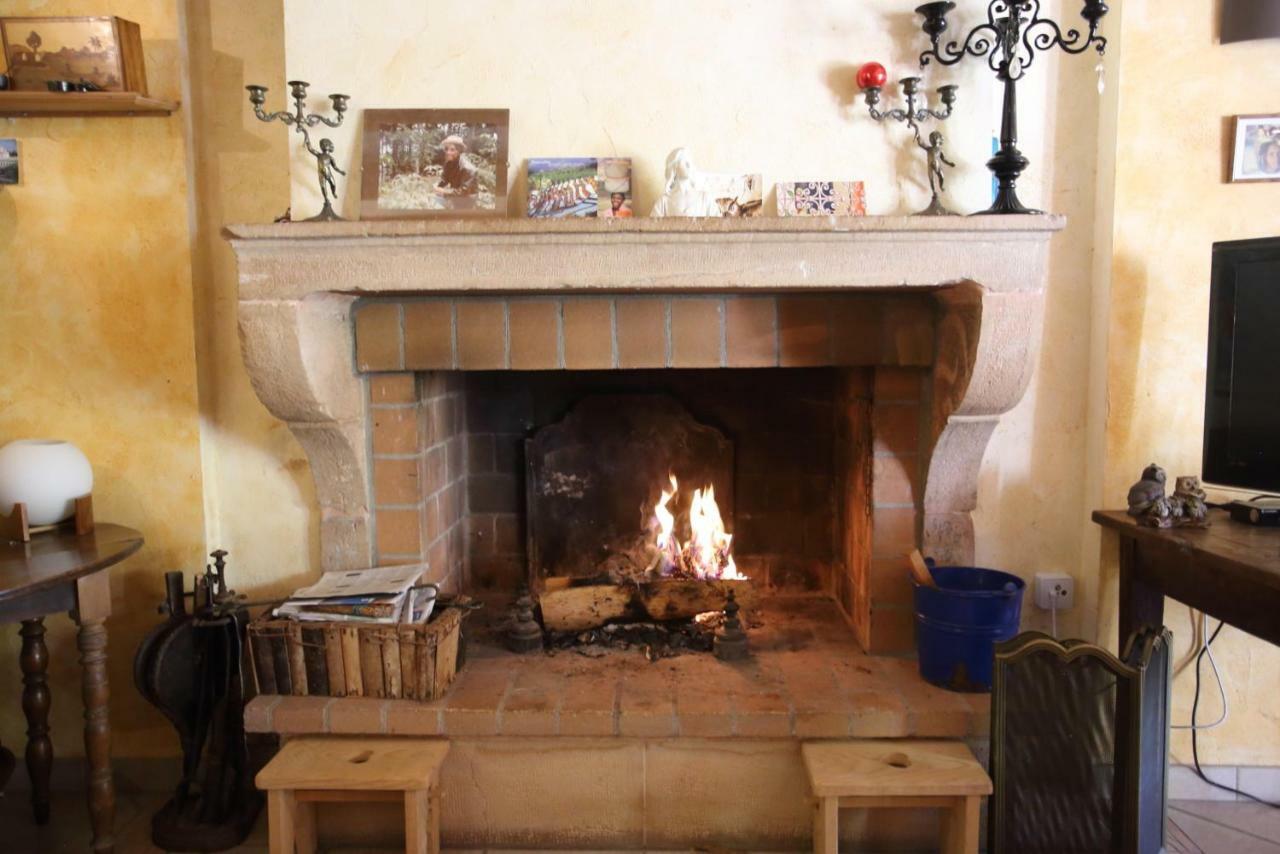 Chambres D'Hotes Des Deux Lacs Ceyzerieu Luaran gambar